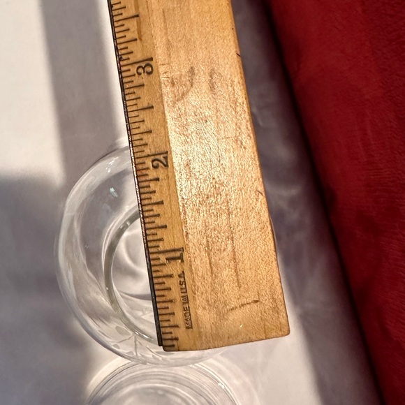 Beautiful Etched Globes - Picture 4 of 4